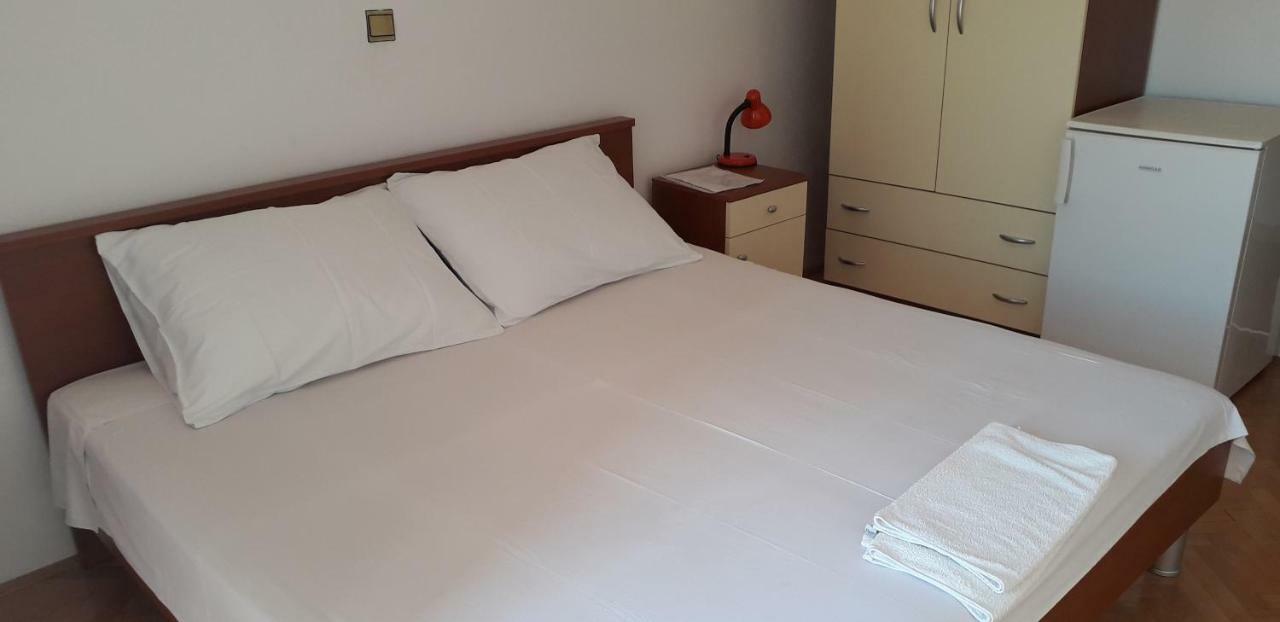 Apartments And Rooms Nediljko Bibinje Zewnętrze zdjęcie